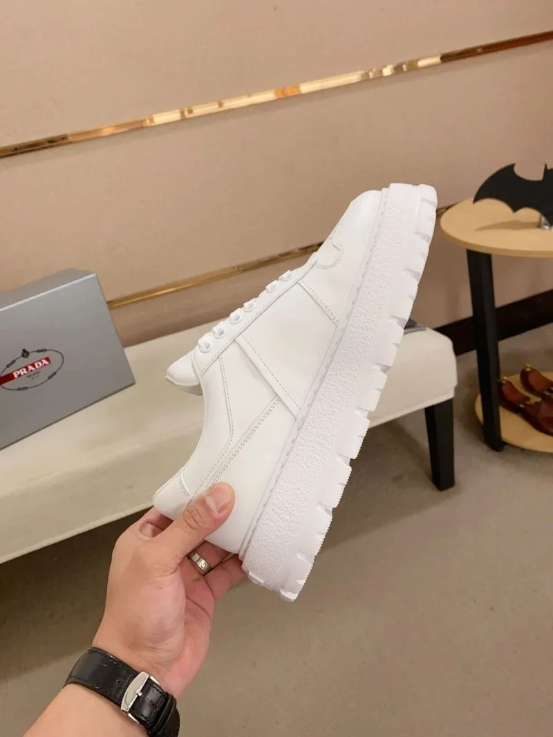 Prada Low Shoes Compact 35556