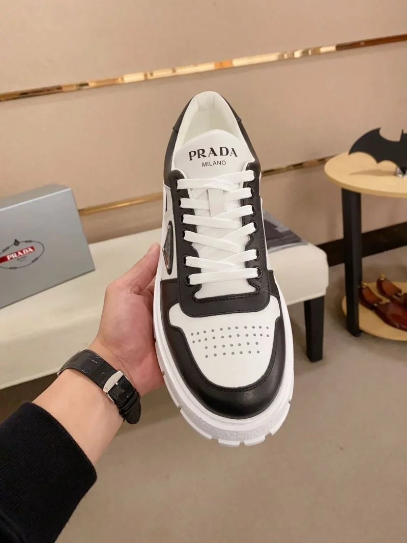 Prada Low Shoes OdorResistant 35561