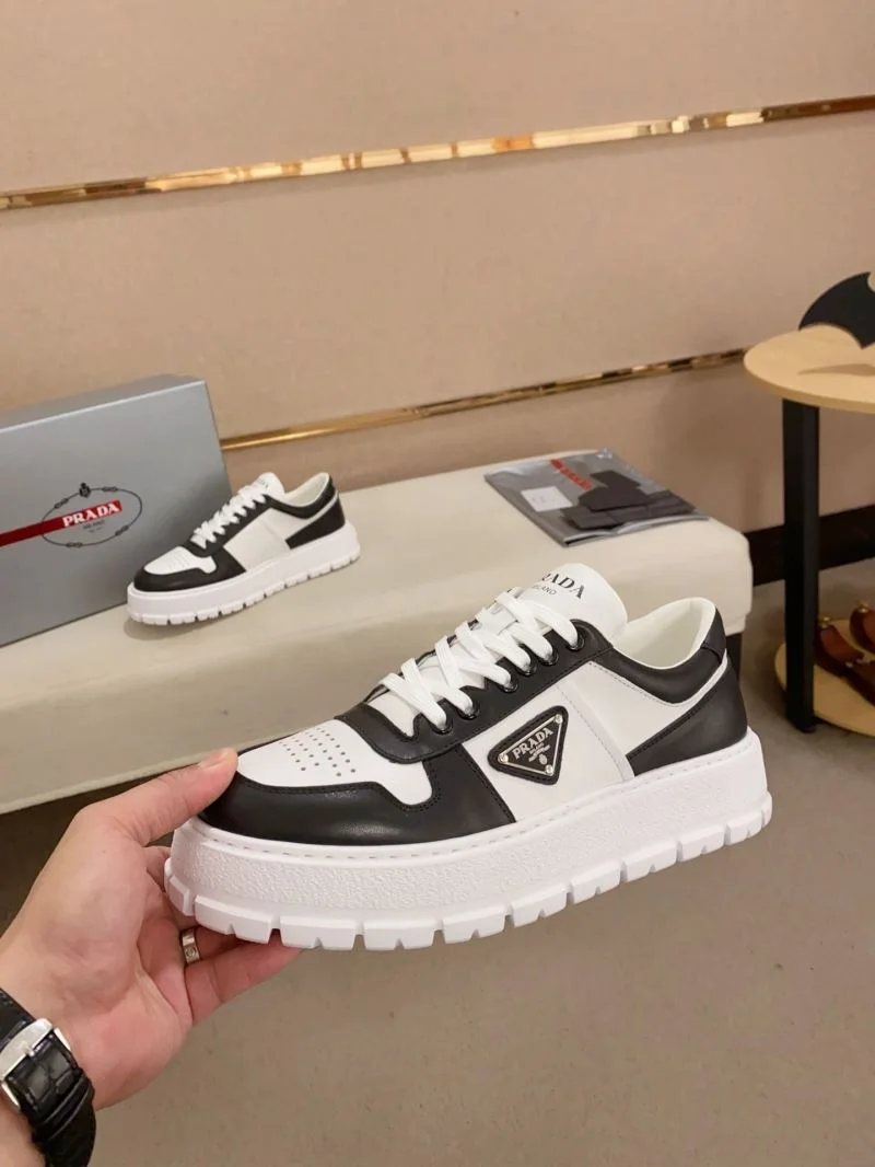 Prada Low Shoes OdorResistant 35561