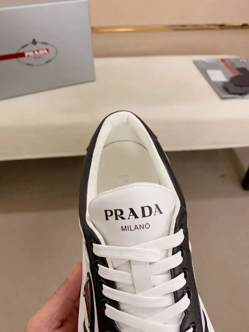 Prada Low Shoes OdorResistant 35561