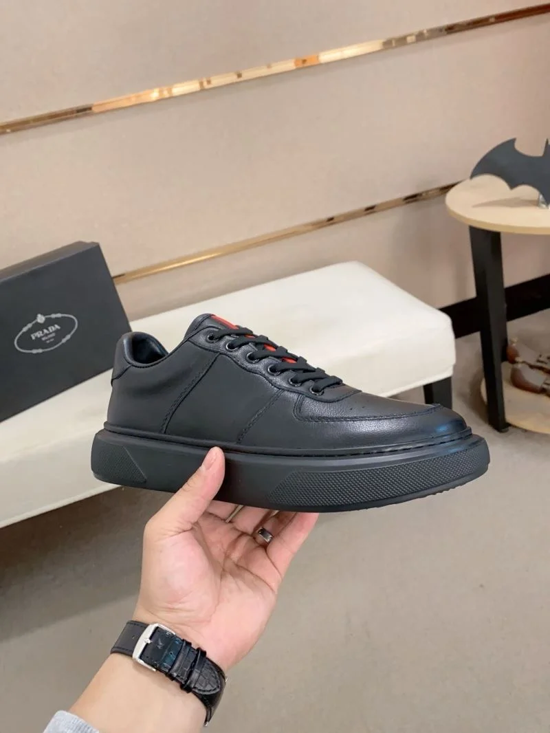 Stretchable Prada Low Shoes 35560