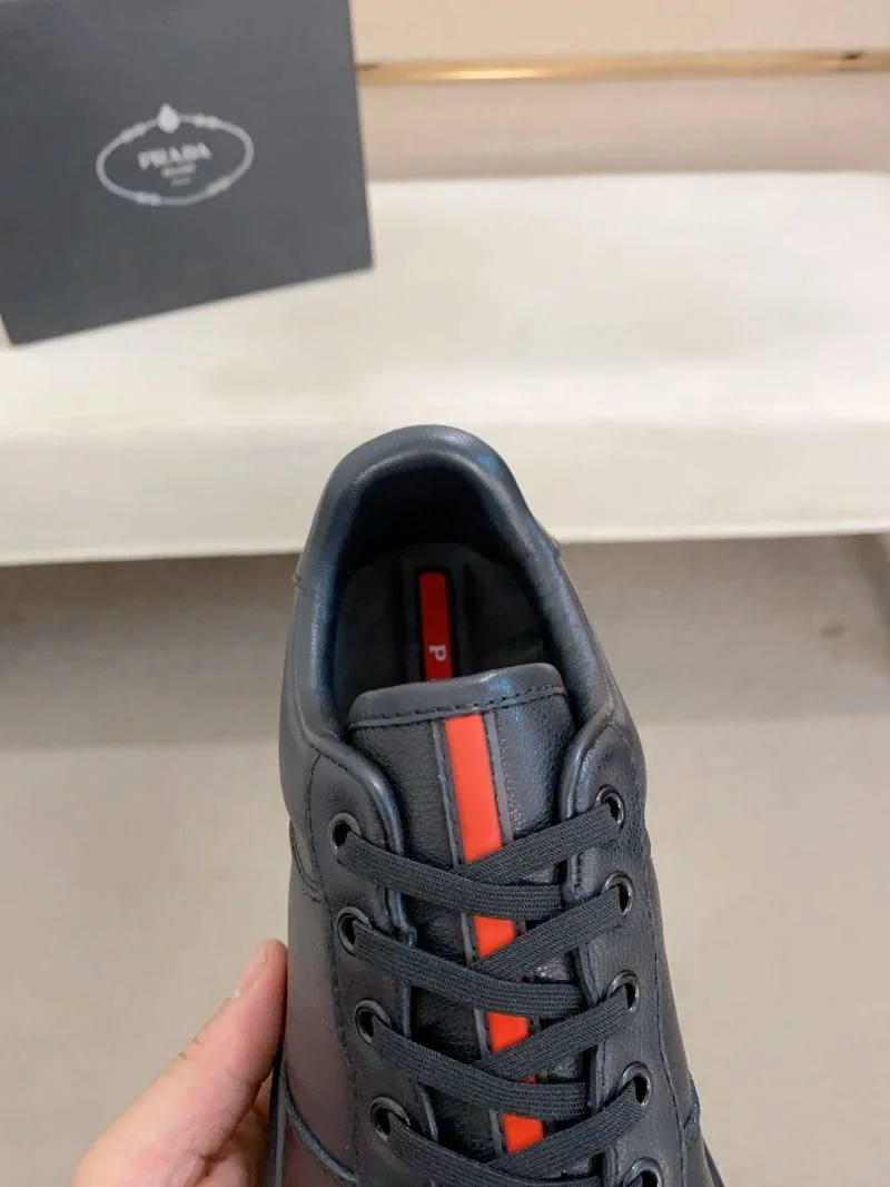 Stretchable Prada Low Shoes 35560