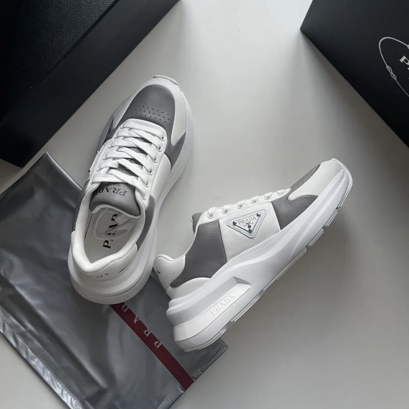 AllSeason Prada Low Shoes 35576