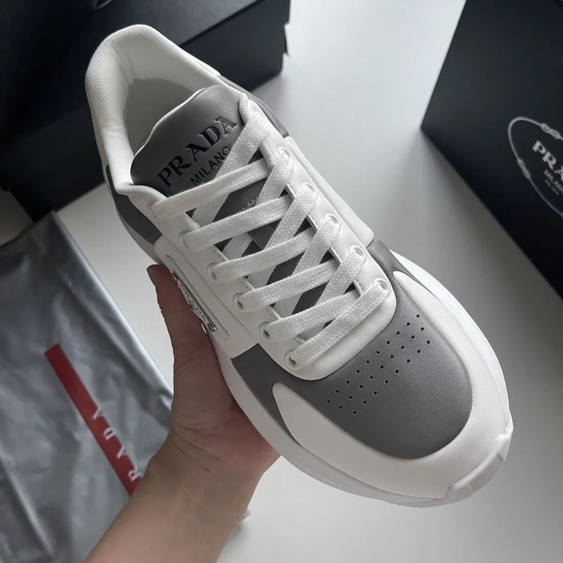 AllSeason Prada Low Shoes 35576