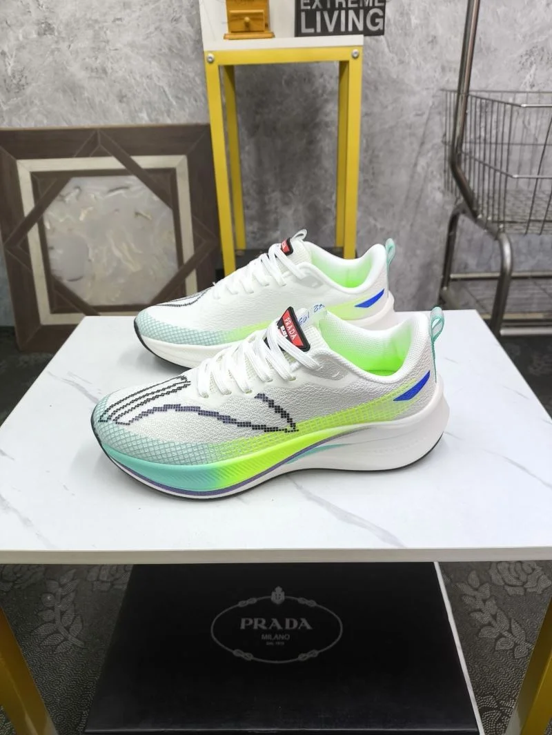 Prada Low Shoes DailyWear 35552