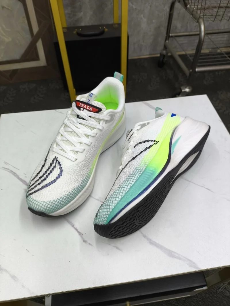 Prada Low Shoes DailyWear 35552