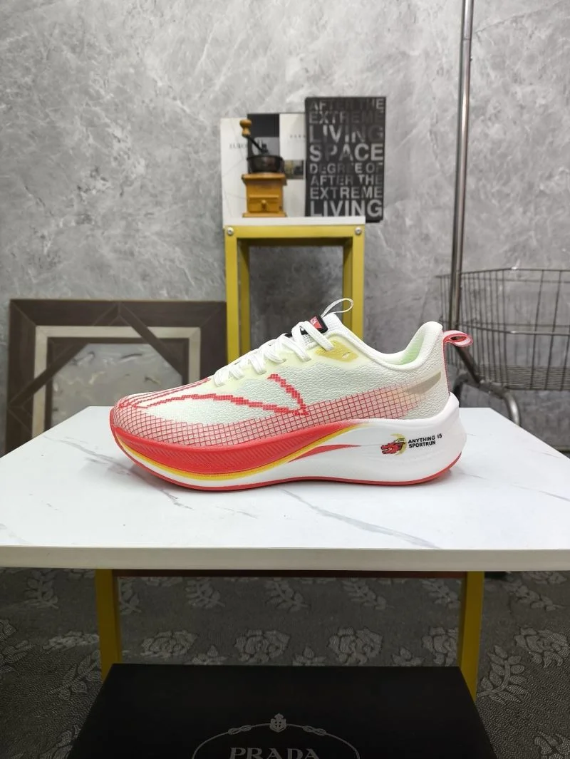 Durable Prada Low Shoes 35572
