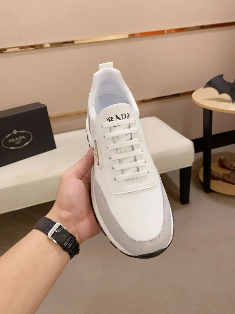 Lightweight Prada Low Shoes 35546