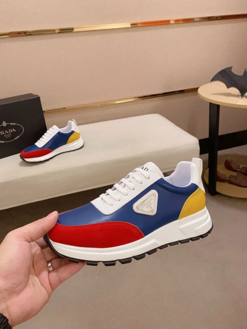 Prada Low Shoes ZipUp 35562