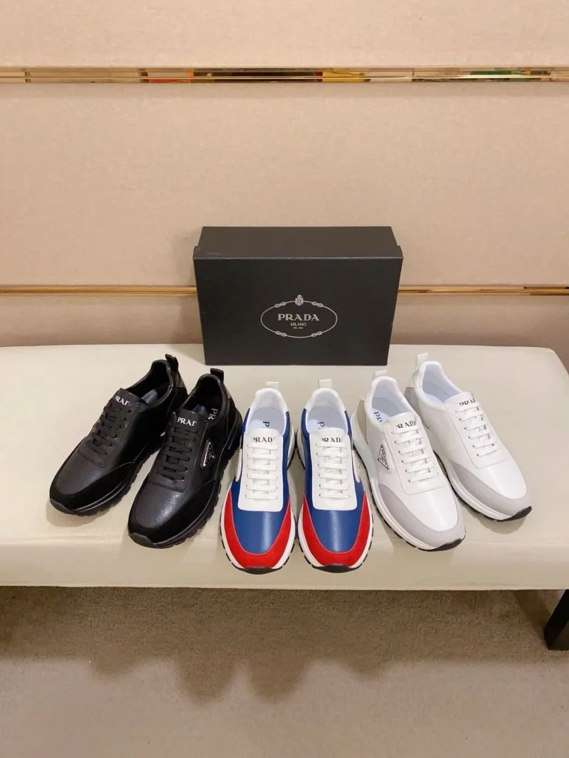 Prada Low Shoes ZipUp 35562