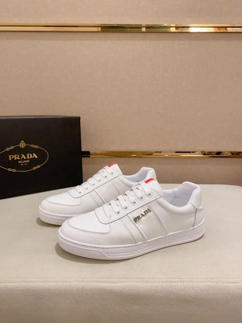 Prada Low Shoes Practical 35548