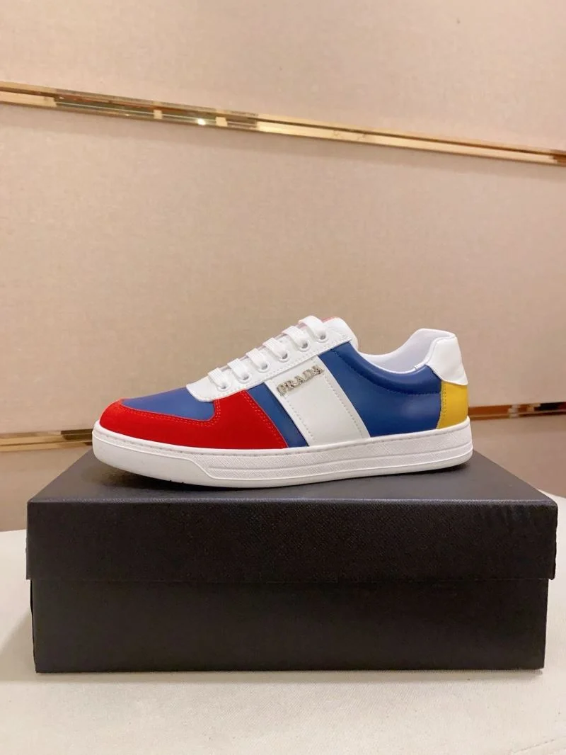 Unique Prada Low Shoes 35551