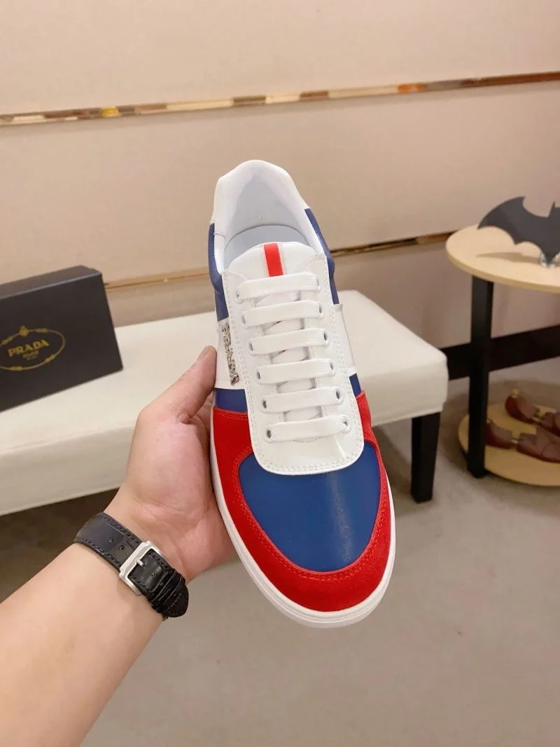 Unique Prada Low Shoes 35551