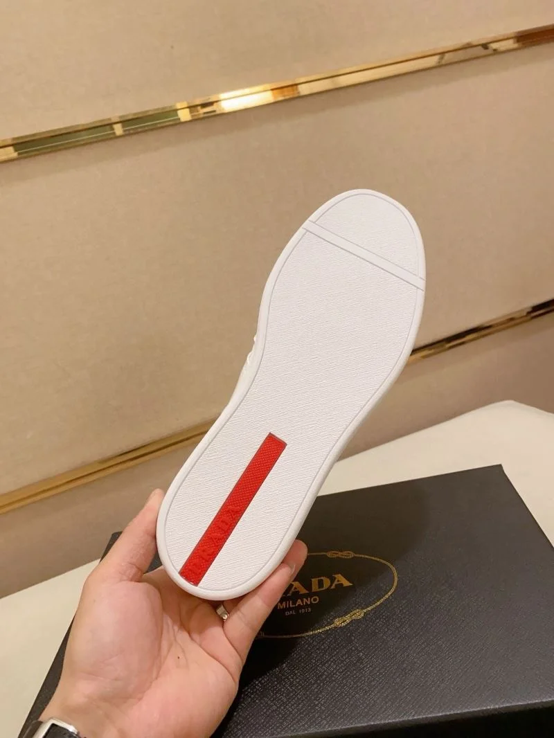 Unique Prada Low Shoes 35551
