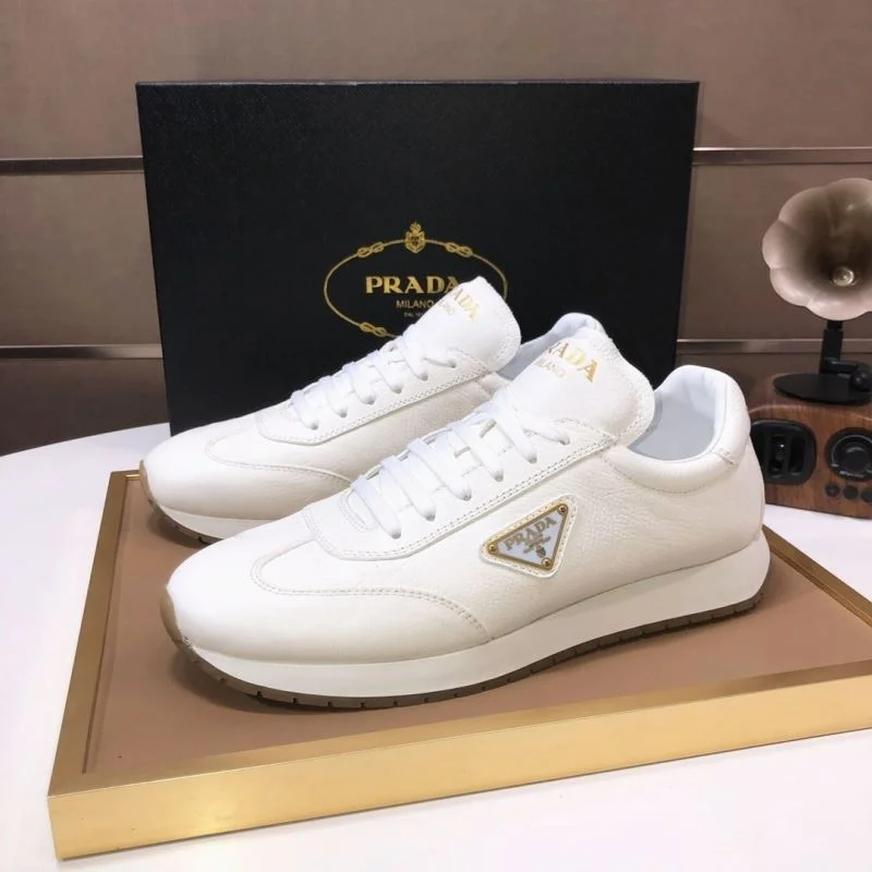 ComfortFit Prada Low Shoes 35545