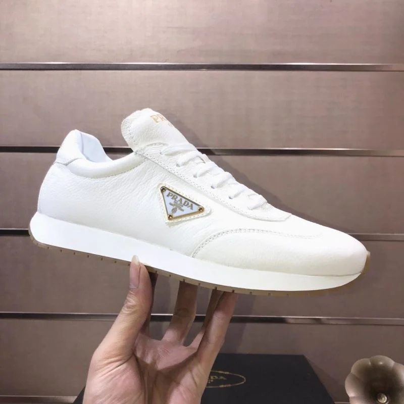 ComfortFit Prada Low Shoes 35545