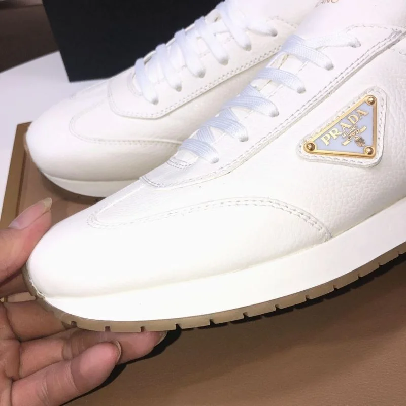 ComfortFit Prada Low Shoes 35545