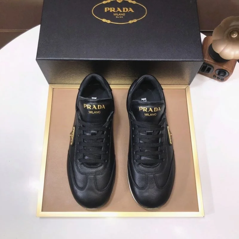 Lightweight Prada Low Shoes 35549