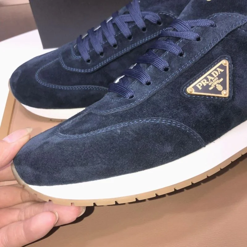 Prada Low Shoes FashionForward 35541