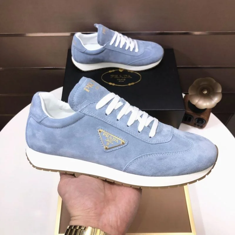 Modern Prada Low Shoes 35542