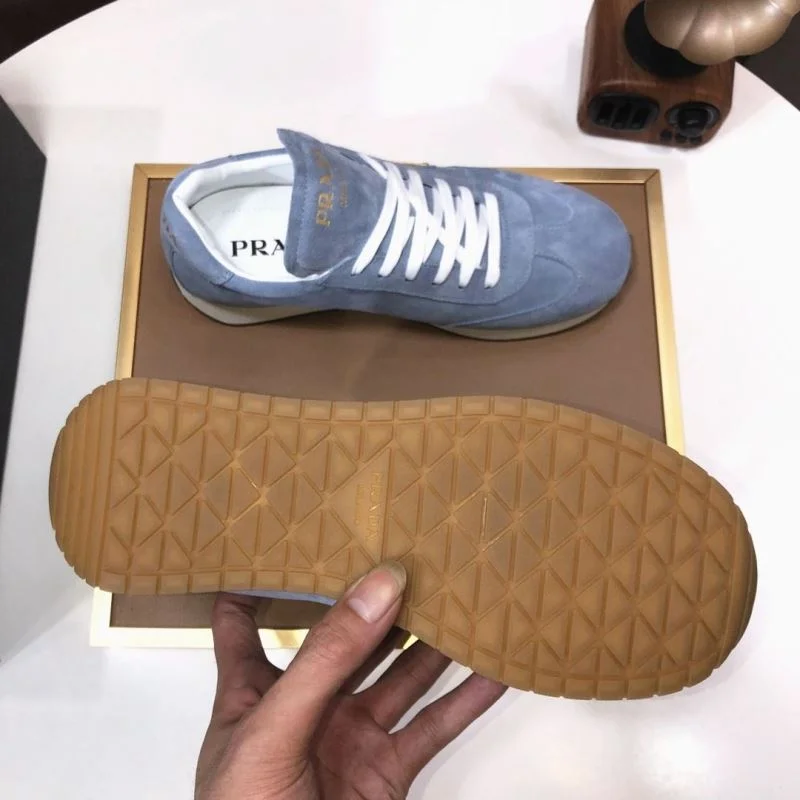 Modern Prada Low Shoes 35542
