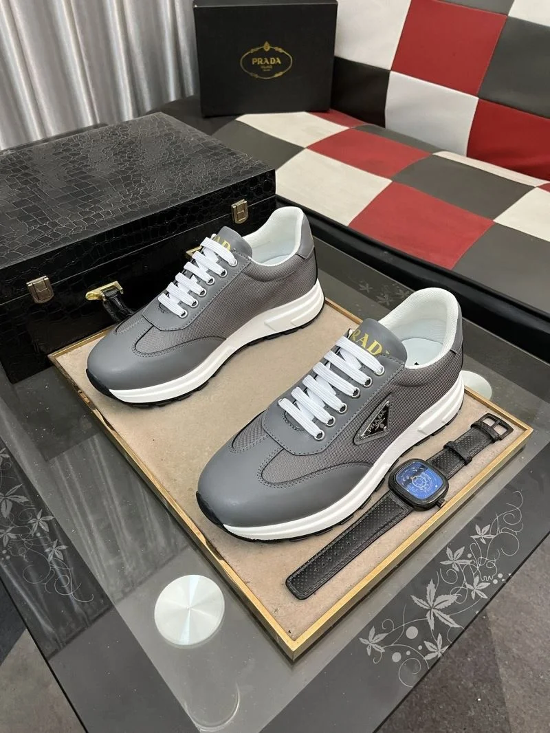 Trendy Prada Low Shoes 35533
