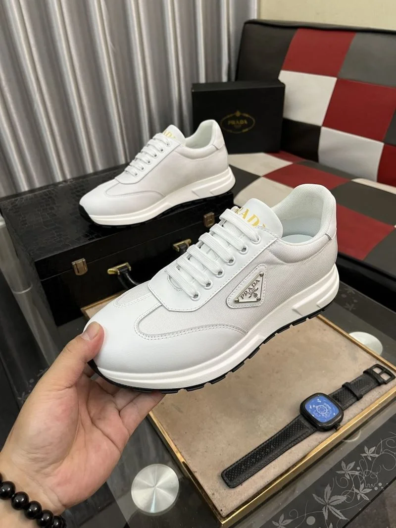 Prada Low Shoes Comfortable 35520