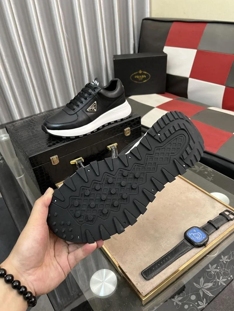 QuickDry Prada Low Shoes 35538