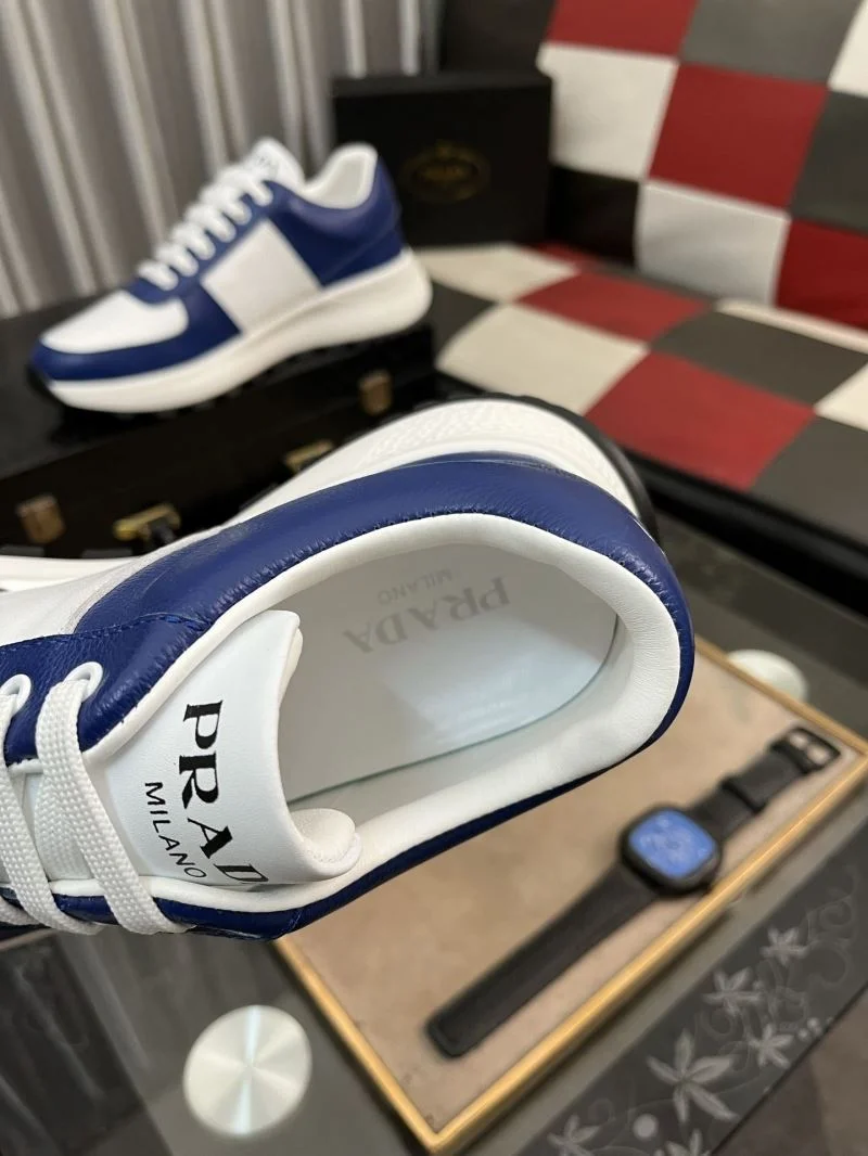 Prada Low Shoes Modern 35535