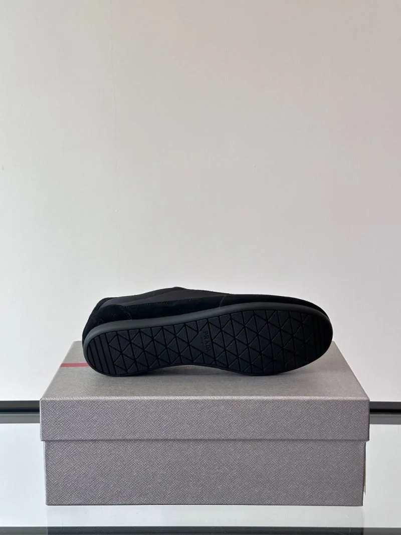 Prada Low Shoes Breathable 35531