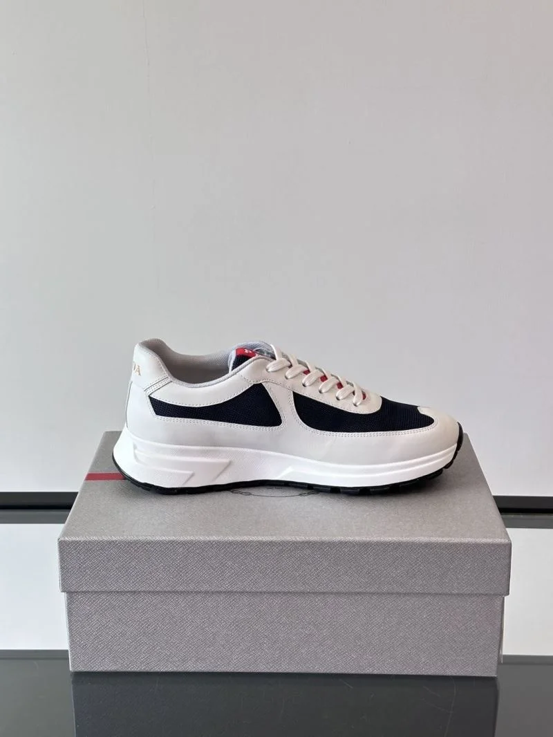 Prada Low Shoes Effortless 35523