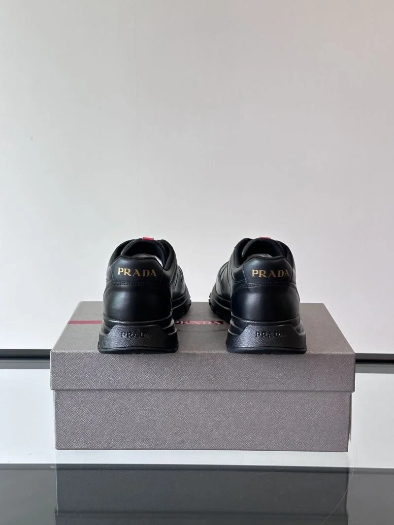 Soft Prada Low Shoes 35530