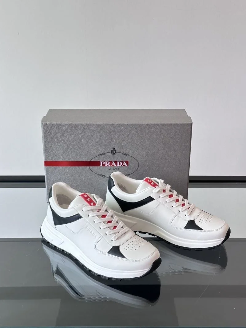 Trendy Prada Low Shoes 35522