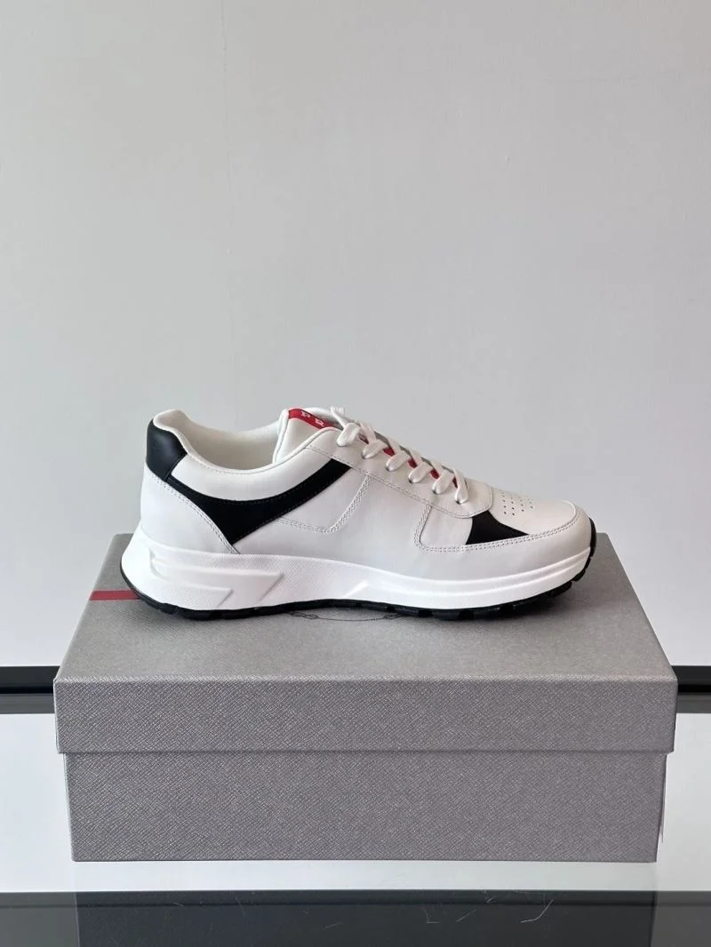 Trendy Prada Low Shoes 35522