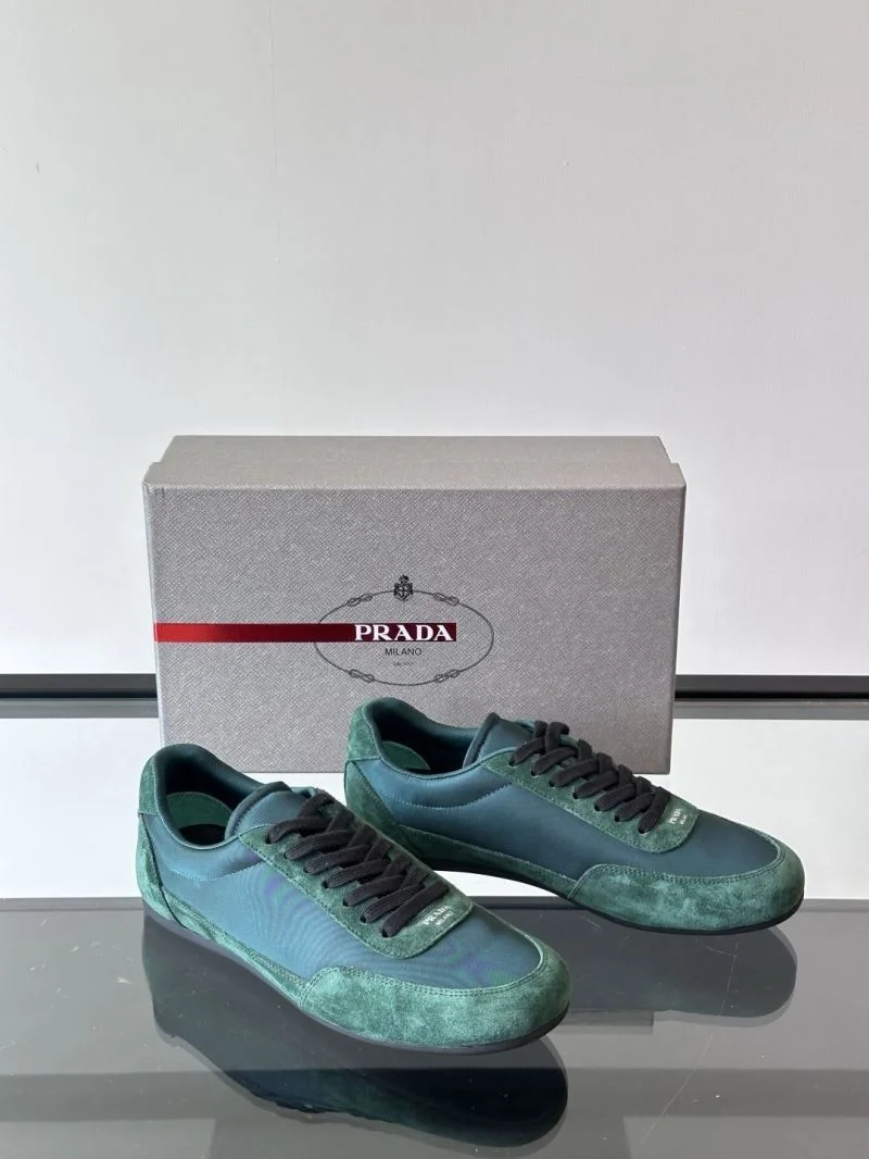 Prada Low Shoes Compact 35516