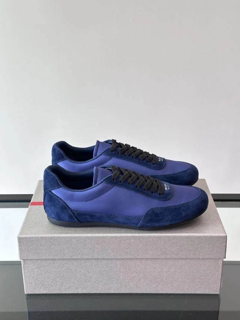 Prada Low Shoes Flexible 35536