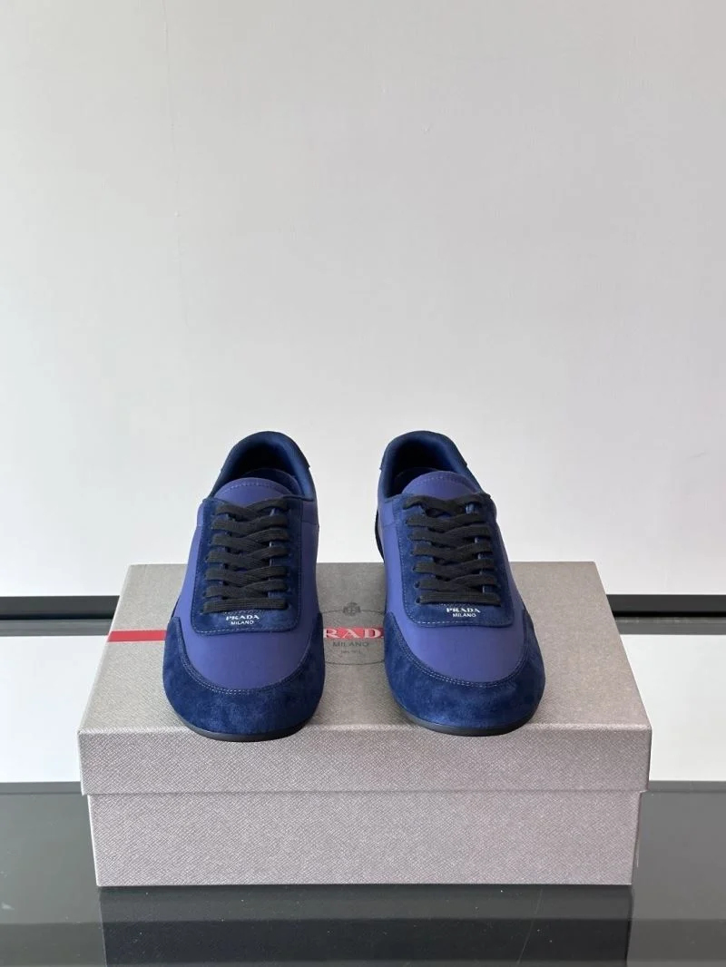 Prada Low Shoes Flexible 35536