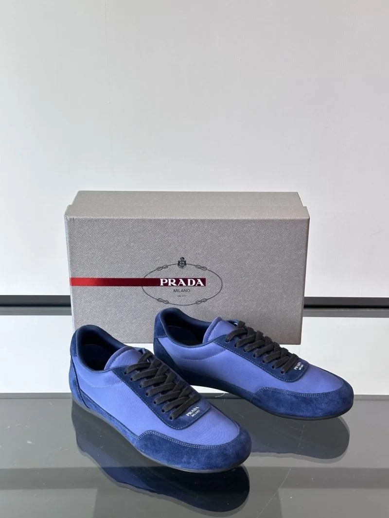 Prada Low Shoes Flexible 35536