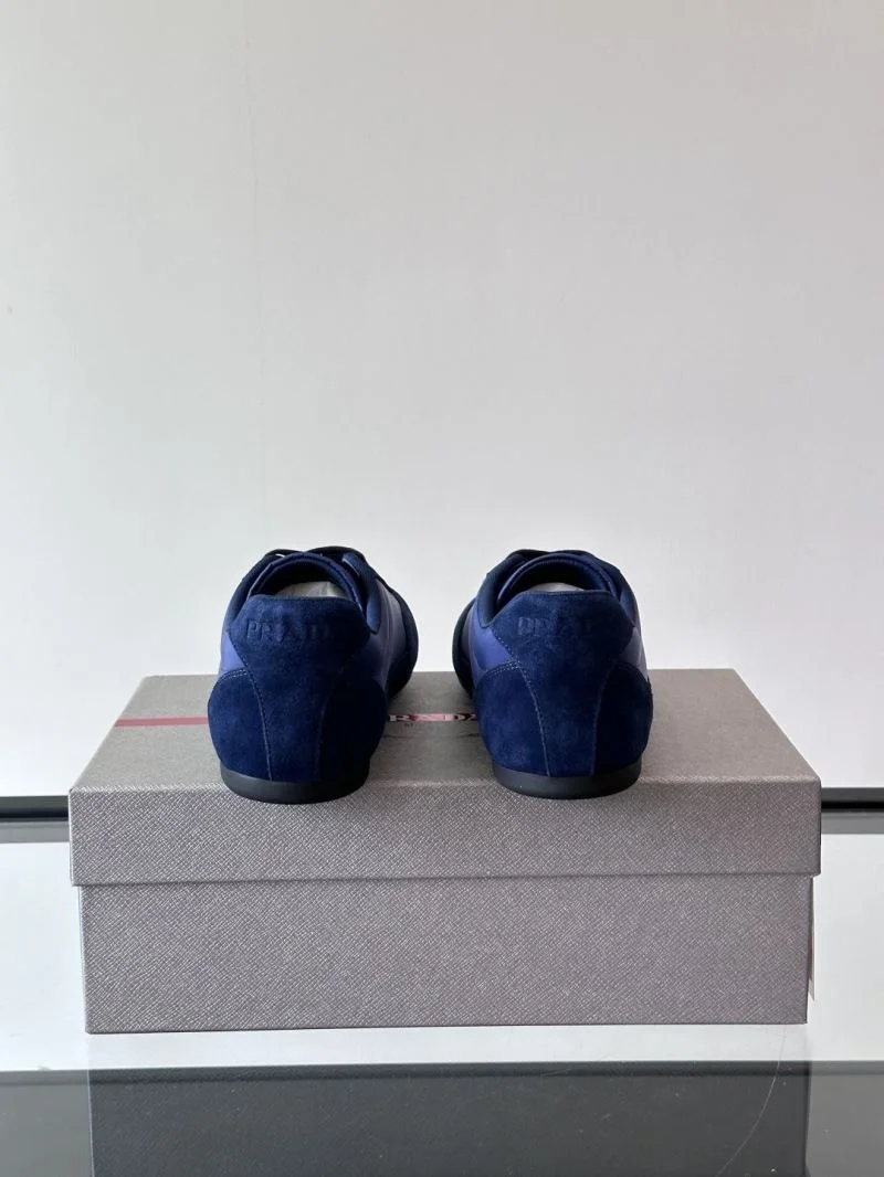 Prada Low Shoes Flexible 35536