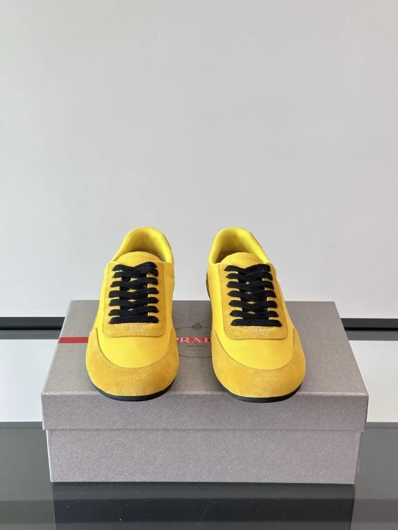 Prada Low Shoes EasyMatch 35532