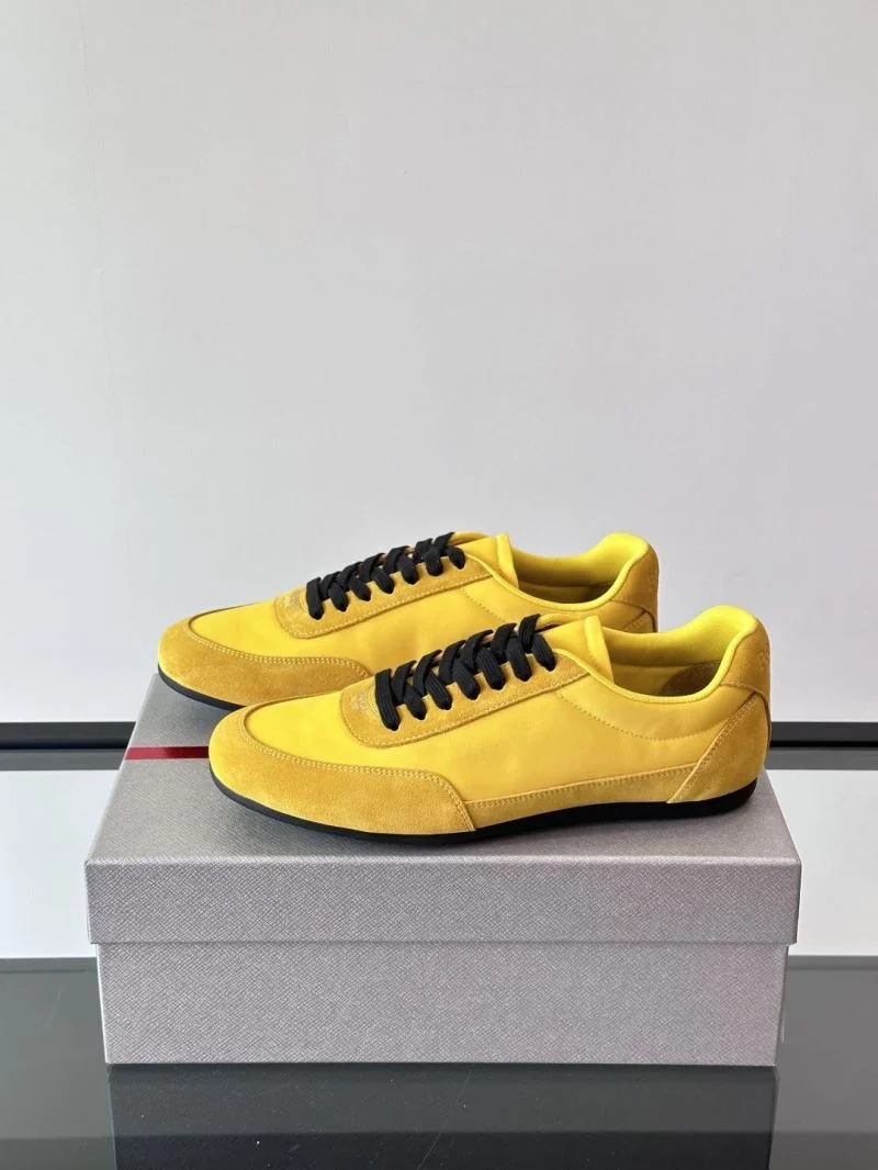 Prada Low Shoes EasyMatch 35532