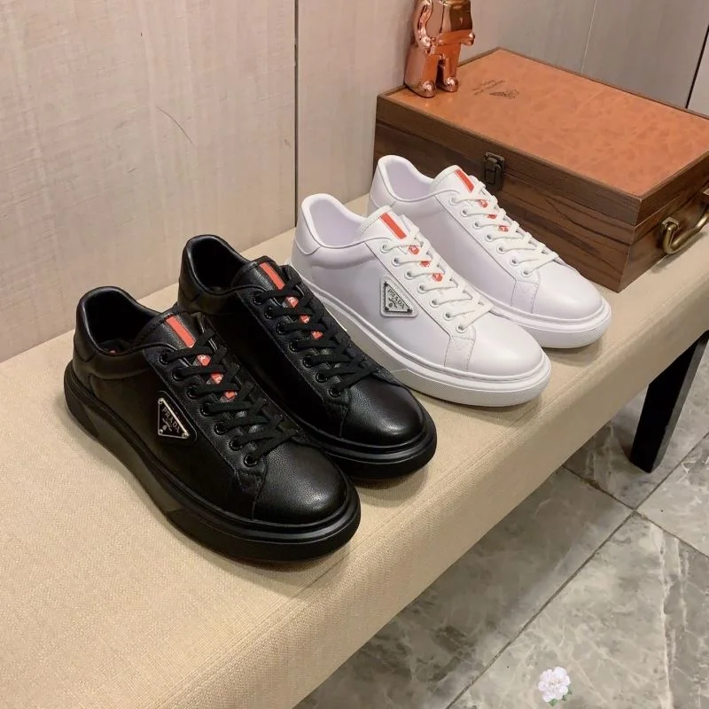 Prada Low Shoes Snug 35514