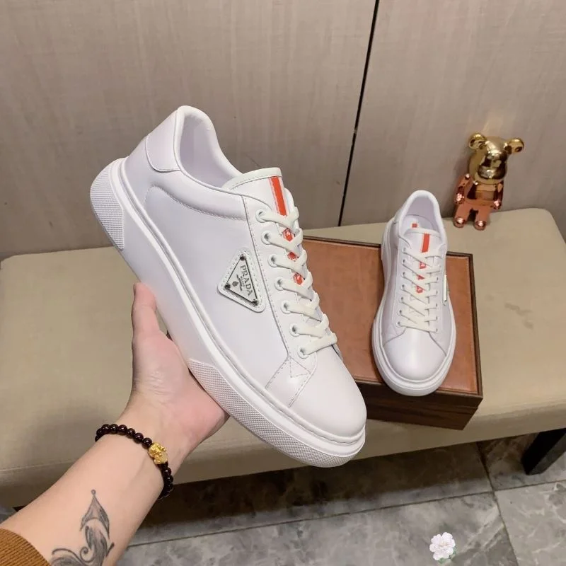 Prada Low Shoes Snug 35514