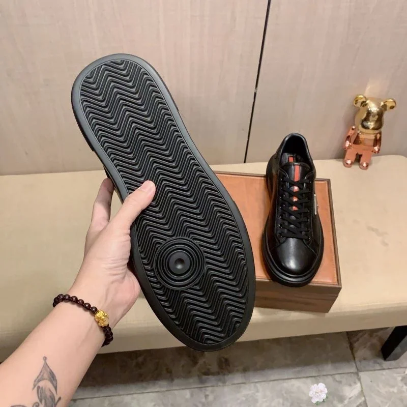 Modern Prada Low Shoes 35506