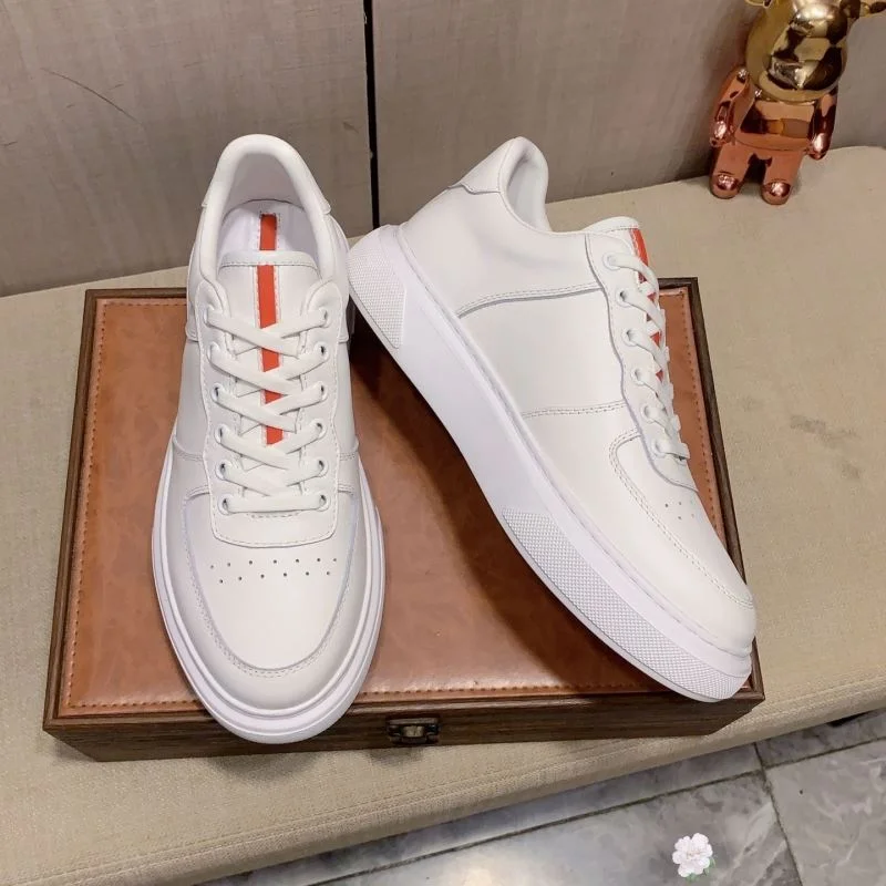 Prada Low Shoes Breathable 35537
