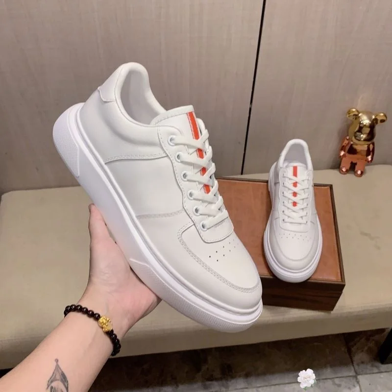 Prada Low Shoes Breathable 35537