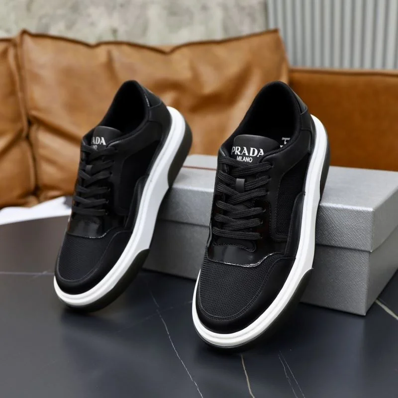 Timeless Prada Low Shoes 35510