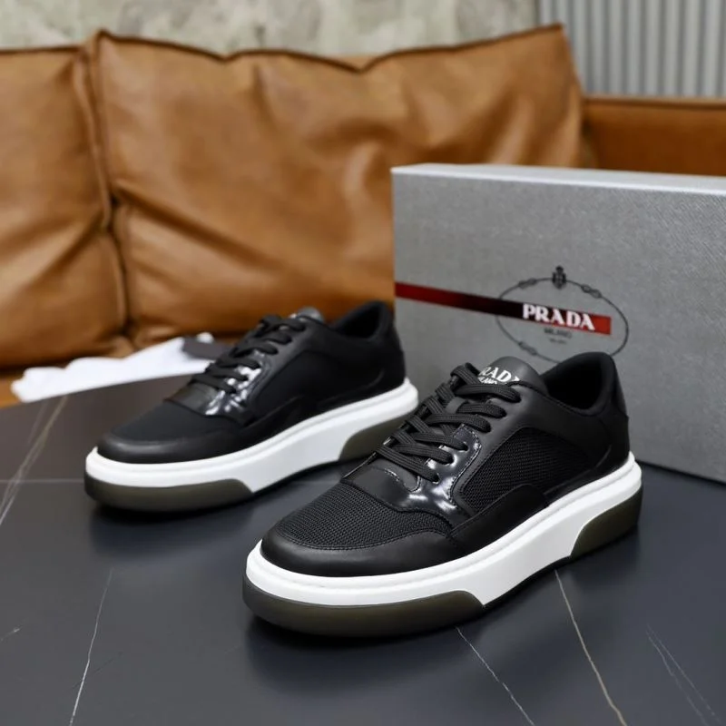 Timeless Prada Low Shoes 35510