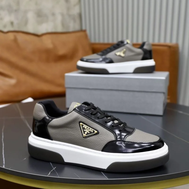 Prada Low Shoes TravelReady 35479