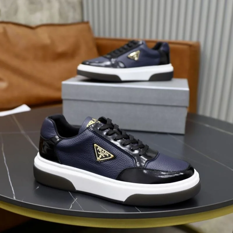 Prada Low Shoes Comfortable 35476